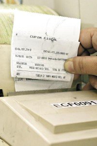 Sefaz vai reforçar fiscalização para coibir empresas que não emitem nota fiscal FOTO: J. LUÍS