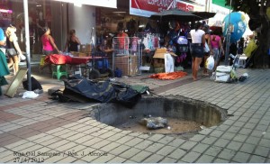 Pesquisa reputa as calçadas da cidade de Fortaleza como as melhores do País, o Portal Mobilize Brasil, com certeza esqueceu de pegar a opinião do centro